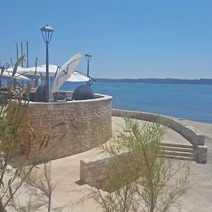 Jessica , Novigrad Istria Kroatien